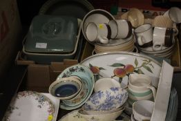 TWO TRAYS OF ASSORTED CERAMICS TO INC A ROYAL WORCESTER EVESHAM, DENBY ETC