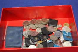 A BOX OF ASSORTED COINS