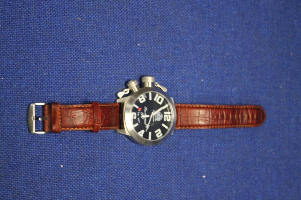 A GENTLEMANS TAUCHMEISTER JOMBO PILOTS TYPE LEFTY WRISTWATCH - Image 2 of 2
