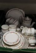 A TRAY OF ROYAL ALBERT BELINDA BONE CHINA TEA AND DINNERWARE ETC