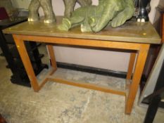 AN INDUSTRIAL STYLE TALL TABLE WITH METAL TOP H-92 W-140 CM