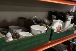 TWO TRAYS OF ASSORTED PORTMEIRION TO INCLUDE POMONA, BOTANIC GARDEN ETC