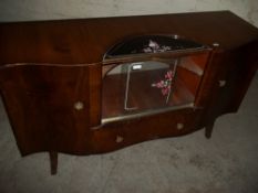 A RETRO DRINKS CABINET