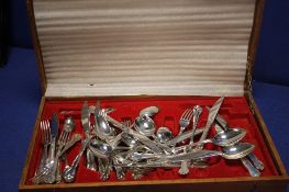 AN ARTHUR PRICE COUNTY PLATE STAINLESS CASED CANTEEN OF CUTLERY