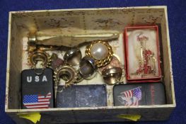 A SMALL TRAY CONTAINING LIGHTERS AND COSTUME JEWELLERY