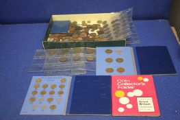 A COLLECTION OF MAINLY BRITISH COINS TO INCLUDE PENNYS 1/2 PENNYS AND THREEPENNY BITS ETC