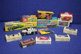 A BOXED TELSALDA BENTLEY WITH SPEEDBOAT 20680, together with a boxed battery operated aqua car,