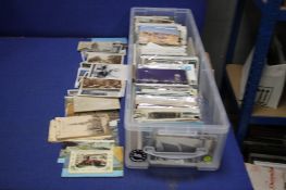 A TRAY OF MISCELLANEOUS POSTCARDS, to include topographic, views, buildings etc