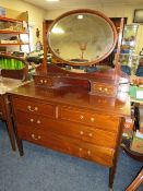 AN EDWARDIAN MAHOGANY DRESSING TABLE W-107 CM