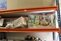 A SELECTION OF SYLVANIAN FAMILIES ITEMS TO INCLUDE A RED ROOF COUNTRY HOME - NOT CHECKED, VARIOUS