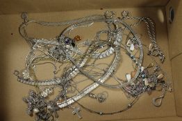 A QUANTITY OF HALLMARKED & OTHER SILVER NECKLACES - APPROX COMBINED WEIGHT 250 G