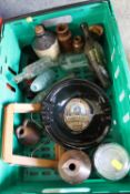 A TRAY OF ASSORTED COLLECTABLES TO INCLUDE VINTAGE ADVERTISING BOTTLES, BOMBARDIER ASHTRAY ETC