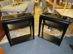 A PAIR OF MODERN BLACK CONSOLE TABLES W-64 CM