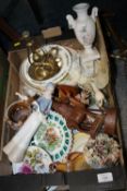 A TRAY OF ASSORTED SUNDRIES TO INCLUDE A BRASS GIMBAL CANDLESTICK, TREEN ETC