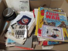 A TRAY OF ASSORTED EPHEMERA AND COLLECTABLES TO INCLUDE RAILWAYANA, NCB / MINING RELATED ITEMS,