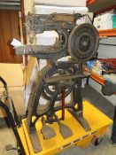 A VINTAGE 'THE BRITISH UNITED SHOE MACHINERY COMPANY' COBBLERS MACHINE