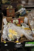 TWO TRAYS OF ASSORTED COLLECTABLES TO INCLUDE A COFFEE GRINDER ETC