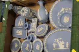 A TRAY OF ASSORTED WEDGWOOD BLUE JASPERWARE