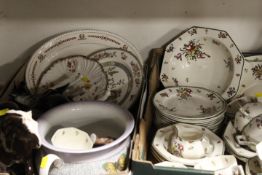 TWO TRAYS OF ASSORTED CERAMICS TO INCLUDE ROYAL DOULTON OLD LEEDS SPRAYS PATTERN TEA WARE ETC