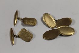 TWO PAIRS OF 9CT GOLD CUFFLINKS - APPROX WEIGHT 9.5 G