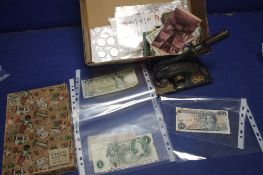 A BOX OF COLLECTABLES TO INCLUDE COINS, BANK NOTES A PRESS ETC