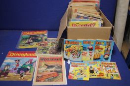 A BOX OF MISCELLANEOUS COMICS TO INCLUDE BEANO, DANDY, JUDGE DREDD ETC