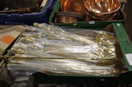 A TRAY OF BRASS FIRESIDE ITEMS (TRAY/S NOT INCLUDED)