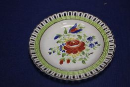 SWANSEA POTTERY RIBBON PLATE C. 1820 D 21 CM