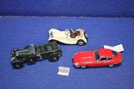THREE FRANKLIN MINT CARS A RED TYPE JAGUAR, A WHITE JAGUAR AND A GREEN 1929 BENTLEY