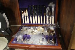 A CASED CANTEEN OF CUTLERY