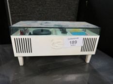 A VINTAGE SINDY STEREO RADIO CASSETTE DECK COMPLETE WITH RECORDS AND CASSETTES