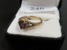 A HALLMARKED 9CT GOLD AMETHYST RING - APPROX WEIGHT 2.4 G