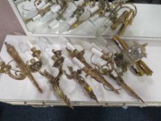 FIVE ASSORTED 2 BRANCH GILT AND BRASS WALL LIGHTS TOGETHER WITH TWO WALL MOUNTED PICTURE LIGHTS (7)