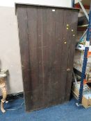 AN OLD SINGLE DOOR CUPBOARD H-185 CM W-99 CM