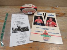 A SMALL QUANTITY OF SPORTING MEMORABILIA TO INCLUDE A NIGEL BENN v CHRIS EWBANK 1990 BOXING