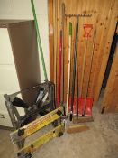 A QUANTITY OF ASSORTED HAND TOOLS ETC