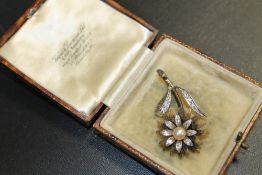 QUALITY ANTIQUE FRENCH SILVER BROOCH IN BOX