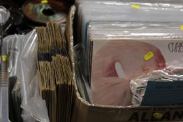 A QUANTITY OF LP RECORDS & 7 