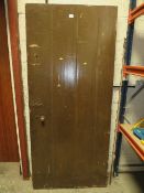 A LARGE VINTAGE WOODEN DOOR APPROX 88 X 197 CM