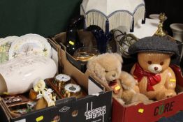 THREE TRAYS OF CERAMICS AND GLASS ETC TO INCLUDE A GLASS LAMP BASE.