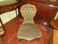 A VICTORIAN MAHOGANY LADIES CHAIR