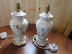 A PAR OF AYNSLEY WILD TUDOR TABLE LAMPS (2)
