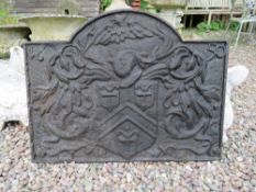 A HEAVY ANTIQUE CAST IRON FIREBACK POSSIBLY 18TH CENTURY, 56 X 73 cm