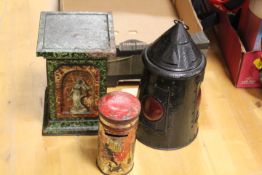 THREE EARLY 20th CENTURY 'HUNTLEY AND PALMER' BISCUIT TINS