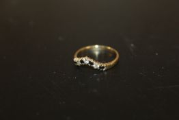 HALLMARKED 9CT GOLD LADIES RING