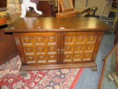 A YOUNGER & SONS OAK TWO DOOR CABINET W-102 CM