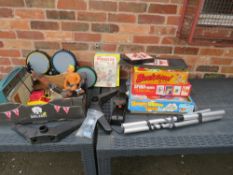 A COLLECTION OF ASSORTED VINTAGE / RETRO TOYS ETC. TO INCLUDE STRETCH ARMSTRONG, HUNGRY HIPPOS ETC