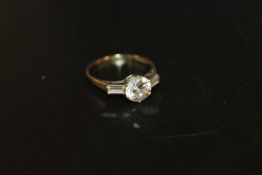 DRESS RING HALLMARKED 9CT GOLD