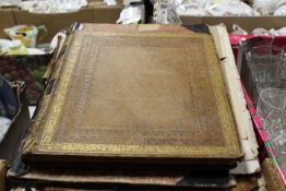 A TRAY OF ASSORTED EPHEMERA TO INCLUDE A GEOGRAPHY OF THE KINGDOMS OF ENGLAND SCOTLAND AND