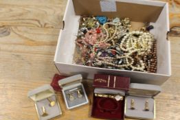 BOX OF COSTUME JEWELLERY